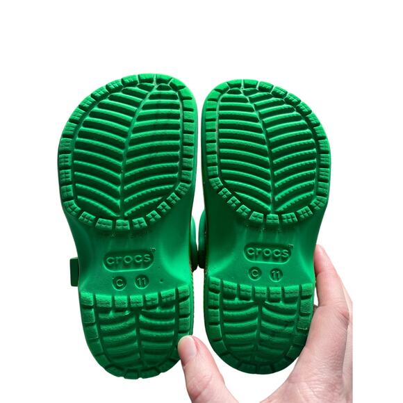 Kid's Classic Green Minecraft Crocs Size Youth 11 - Picture 4 of 6